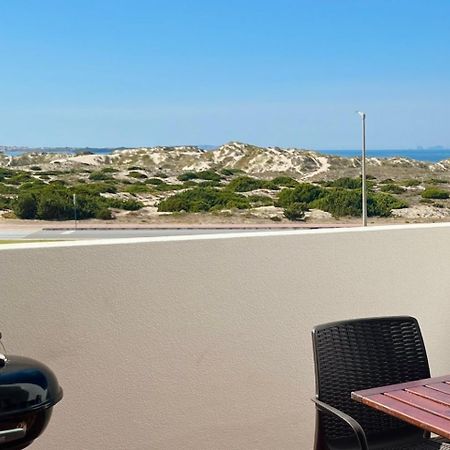 Apartamento Luciana - Beachside, Balcony, Sunset View Ferrel  Eksteriør billede