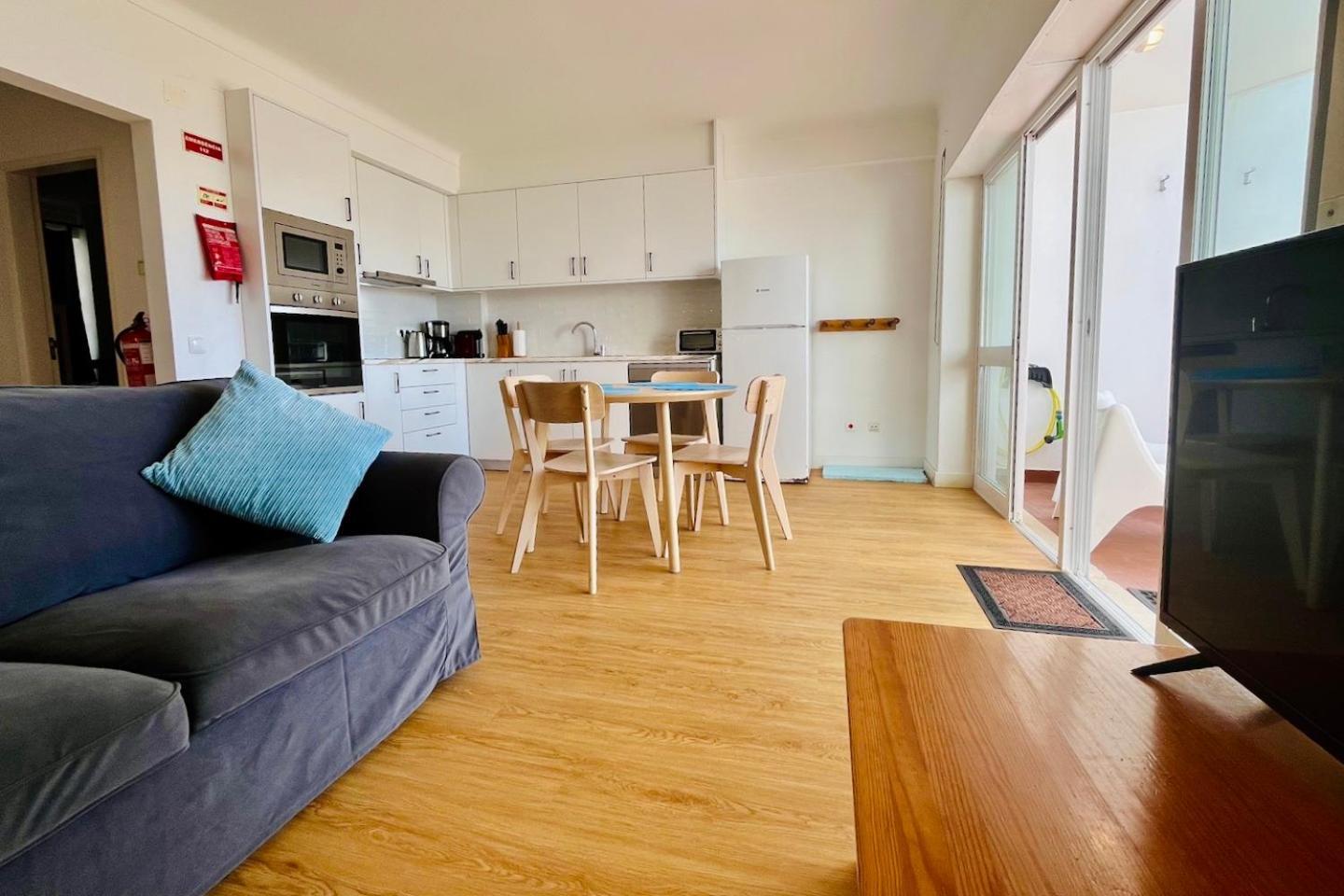 Apartamento Luciana - Beachside, Balcony, Sunset View Ferrel  Eksteriør billede