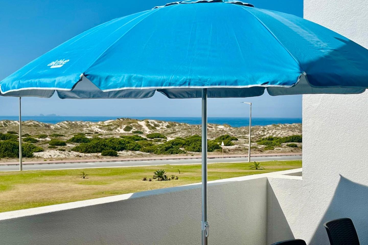 Apartamento Luciana - Beachside, Balcony, Sunset View Ferrel  Eksteriør billede